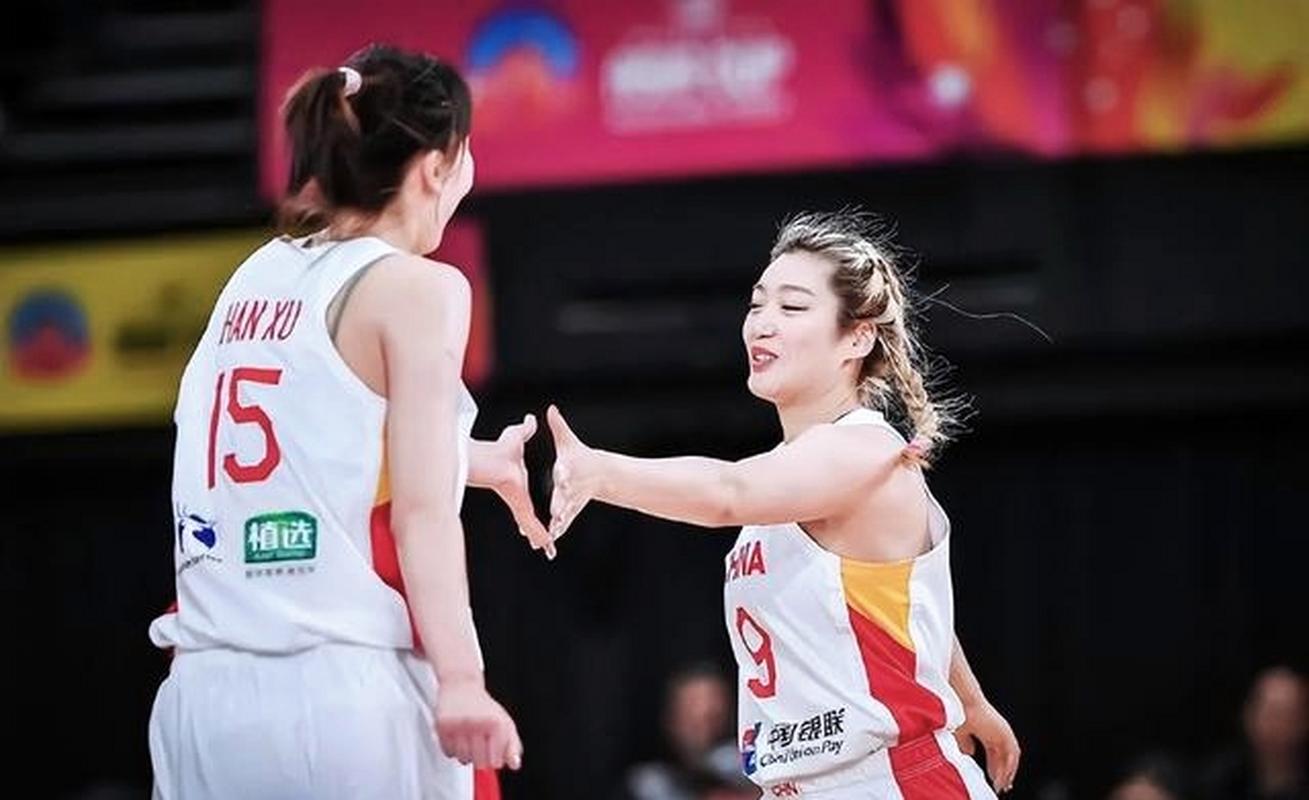 女篮vs日本第一节比分
